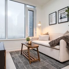 Luxury 1BR Apartment in Heart of Yorkville