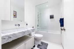 Luxury 2BR Suite | Free Parking & Balcony - Image 2