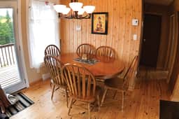 Charming 3-Bed Cottage Near Tobermory Bay - Image 2