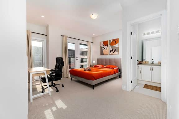 Luxury 5BR Modern Designer Home w/ Foosball - Image 2