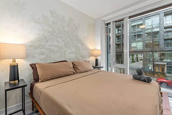 4-Bedroom Townhome in Canary District w/ Parking - Image 2