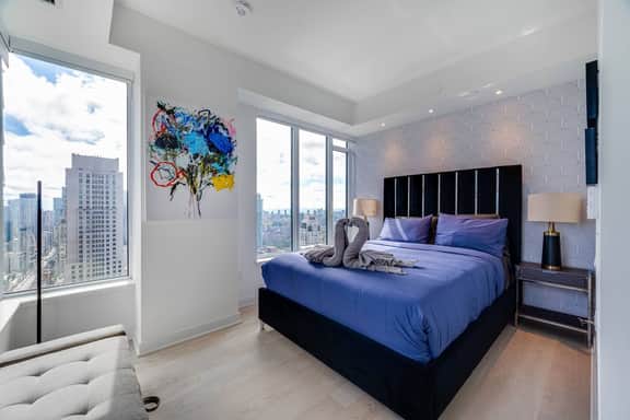 Yorkville Luxury • 2BR Condo w/ Views + Parking - Image 2