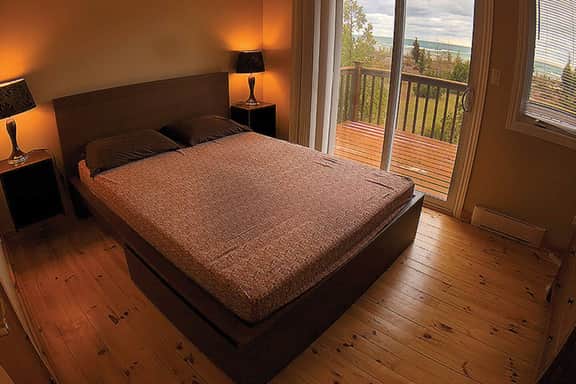 Charming 3-Bed Cottage Near Tobermory Bay - Image 3